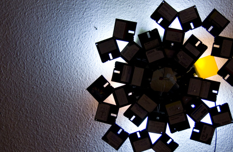 Wandbluem - 3,5 floppy disc sculpture by artist Dominik Jais Wandbluem - 3,5 floppy disc sculpture by artist Dominik Jais