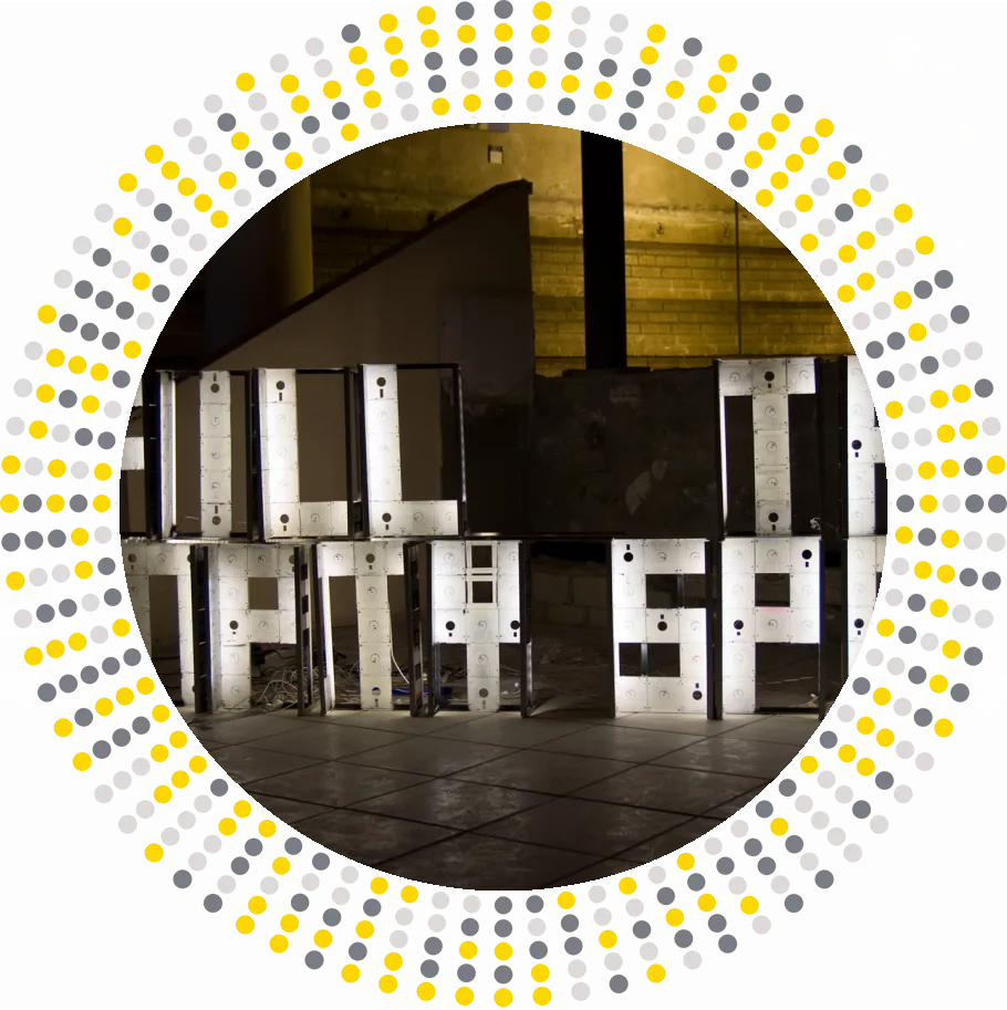 Fill the EmptySpace - interactive 3.5 floppy disk sculpture by artist Dominik Jais