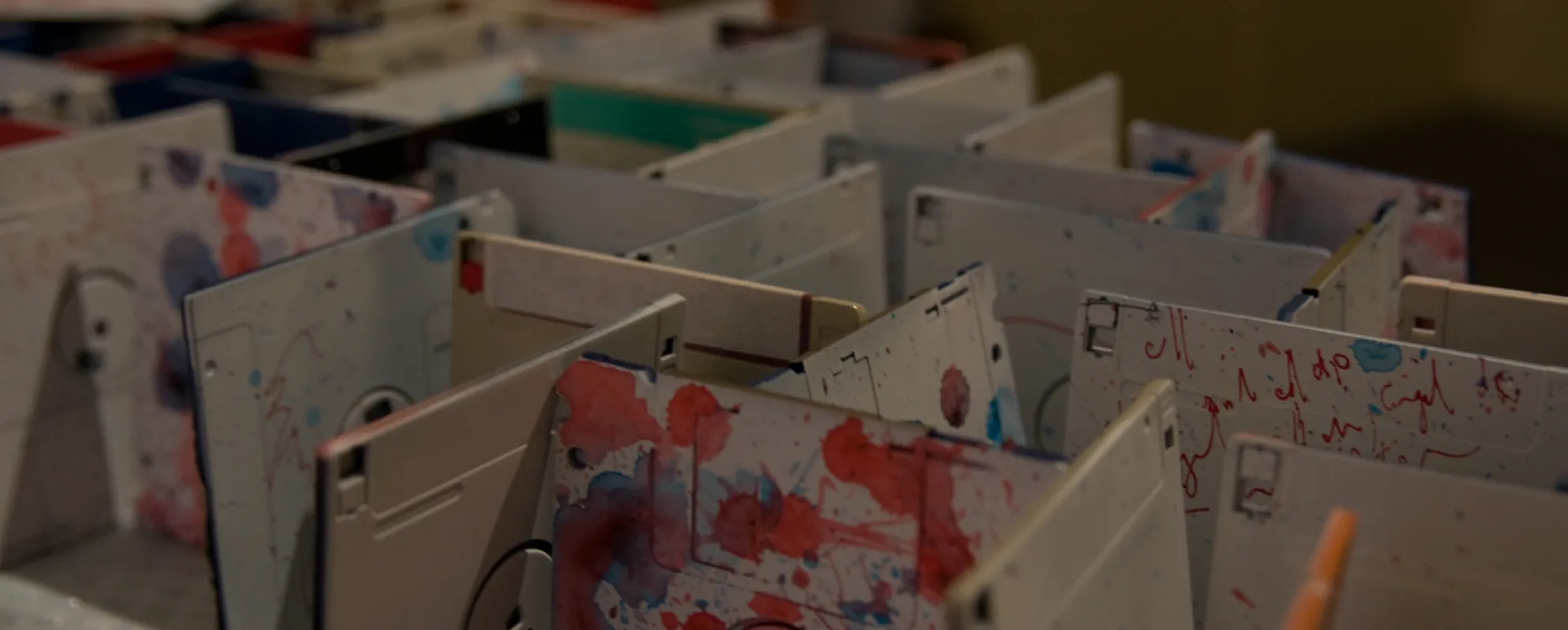 Re:Flux - the datahouse - every visitor could attache new floppy disks
