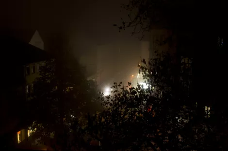View onto the Steeler Straße on a very foggy night